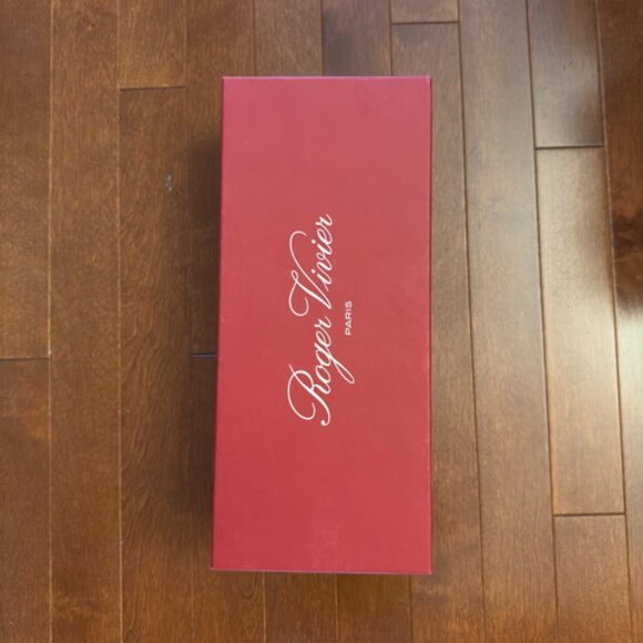 Roger Vivier Patent Leather Flat - Picture 6 of 6